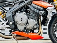 Triumph Speed Triple Speed Triple RS 1160 14
