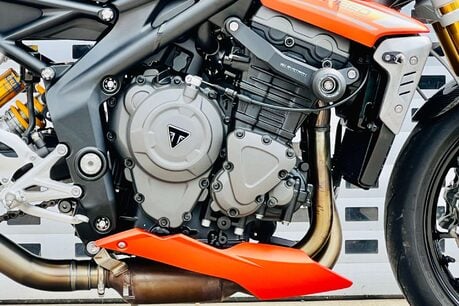 Triumph Speed Triple Speed Triple RS 1160 14
