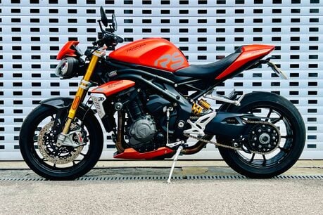 Triumph Speed Triple Speed Triple RS 1160 23