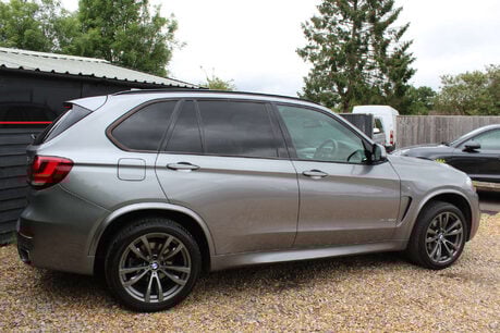BMW X5 3.0 X5 xDrive 30d M Sport Auto 4WD 5dr 9