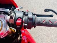 Ducati Panigale V4 Panigale V4S 18