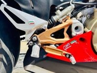 Ducati Panigale V4 Panigale V4S 16