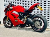 Ducati Panigale V4 Panigale V4S 25
