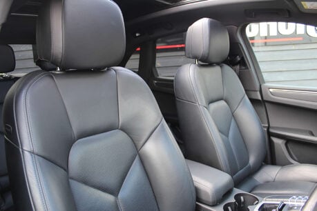 Porsche Macan 2.0 Macan Semi-Auto 4WD 5dr 7