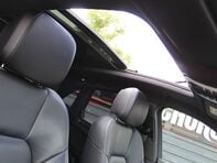 Porsche Macan 2.0 Macan Semi-Auto 4WD 5dr 8