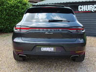 Porsche Macan 2.0 Macan Semi-Auto 4WD 5dr 18