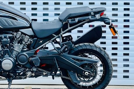 Harley-Davidson Pan America 1250 RA1250S Special 25