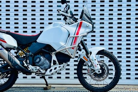 Ducati Desert X Desert X 7