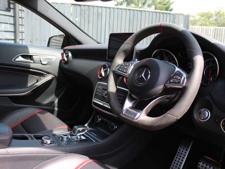 Mercedes-Benz A Class 2.0 A45 AMG (Premium) Hatchback 5dr Petrol SpdS DCT 4MATIC Euro 6 (s/s) (38 