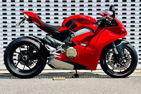 Ducati Panigale V4 Panigale V4 2