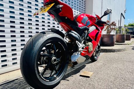 Ducati Panigale V4 Panigale V4 18