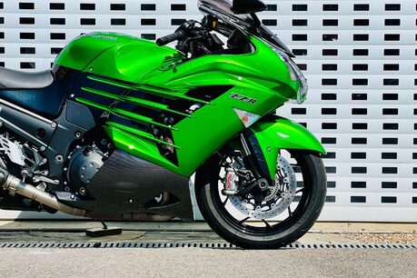 Kawasaki ZX ZZR 1400 6