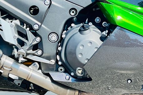 Kawasaki ZX ZZR 1400 9