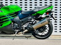 Kawasaki ZX ZZR 1400 24