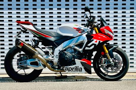 Aprilia Tuono Tuono V4 1100 Factory 1