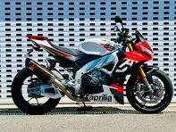 Aprilia Tuono Tuono V4 1100 Factory 2