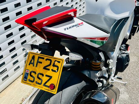 Aprilia Tuono Tuono V4 1100 Factory 