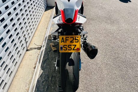 Aprilia Tuono Tuono V4 1100 Factory 21