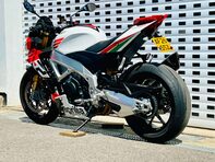 Aprilia Tuono Tuono V4 1100 Factory 24