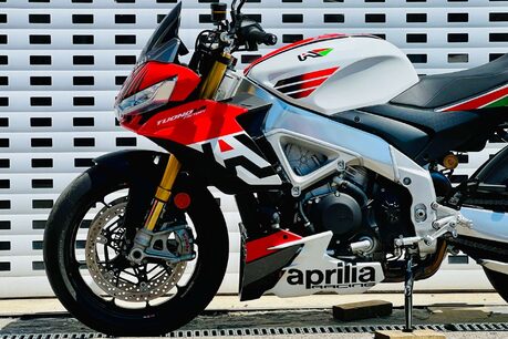 Aprilia Tuono Tuono V4 1100 Factory 26