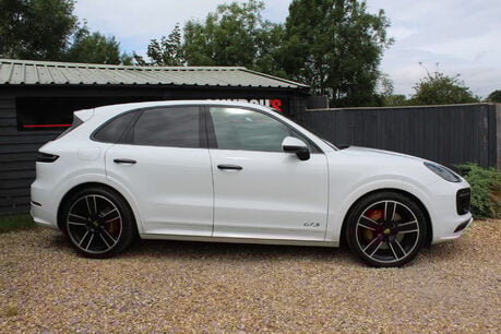 Porsche Cayenne 4.0 Cayenne GTS Auto 4WD 5dr 9