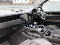 Porsche Cayenne 4.0 Cayenne GTS Auto 4WD 5dr 18