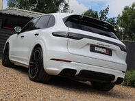Porsche Cayenne 4.0 Cayenne GTS Auto 4WD 5dr 23
