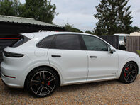 Porsche Cayenne 4.0 Cayenne GTS Auto 4WD 5dr 10