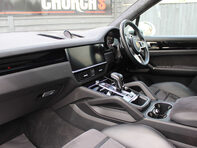Porsche Cayenne 4.0 Cayenne GTS Auto 4WD 5dr 18
