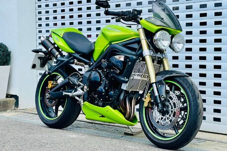 Triumph Street Triple 0.7 Street Triple 3