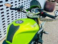 Triumph Street Triple 0.7 Street Triple 9