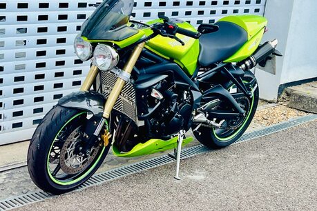 Triumph Street Triple 0.7 Street Triple 21