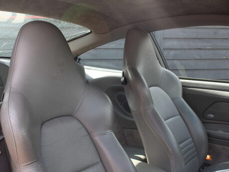 Porsche 911 3.6 911 Carrera 4S 4WD 2dr 