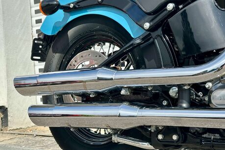 Harley-Davidson Softail 1690 FLS Slim Euro 4 49