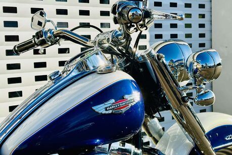 Harley-Davidson Softail Duluxe 1.3 FLSTN 24