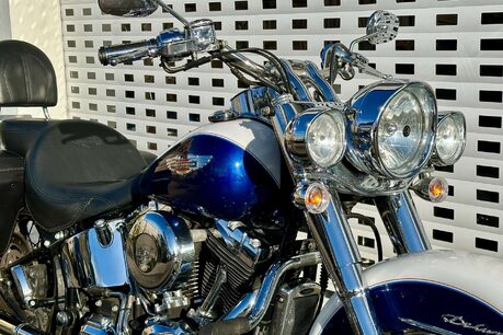 Harley-Davidson Softail Duluxe 1.3 FLSTN 30