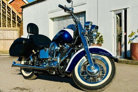 Harley-Davidson Softail Duluxe 1.3 FLSTN 11