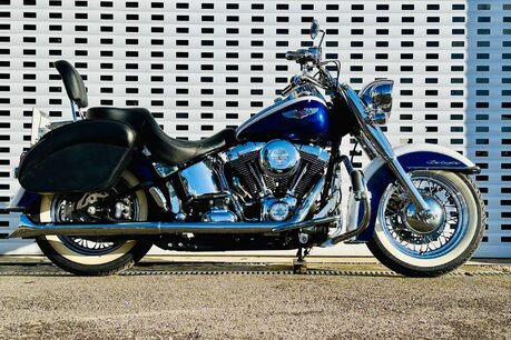 Harley-Davidson Softail Duluxe 1.3 FLSTN 22