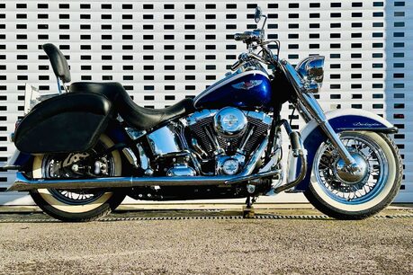Harley-Davidson Softail Duluxe 1.3 FLSTN 1