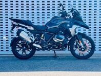 BMW R1250 R 1250 GS Triple Black 4