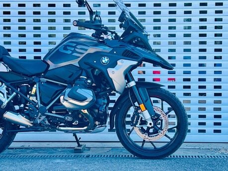 BMW R1250 R 1250 GS Triple Black 