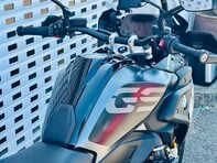 BMW R1250 R 1250 GS Triple Black 20