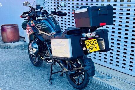 BMW R1250 R 1250 GS Triple Black 29