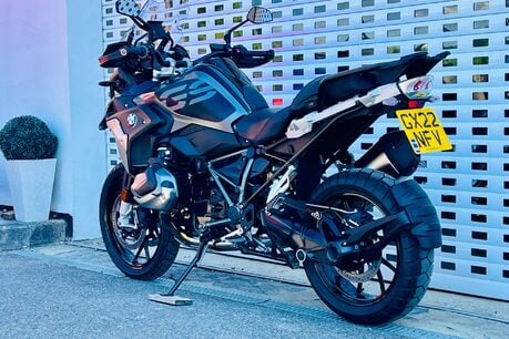 BMW R1250 R 1250 GS Triple Black 31