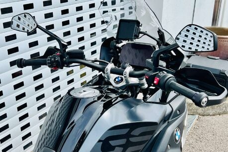 BMW R1250 R 1250 GS TE TRIPLE BLACK 11