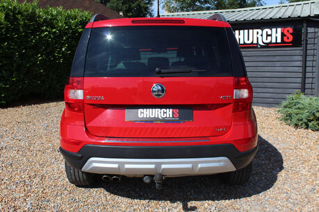 Skoda Yeti 2.0 Yeti Outdoor Elegance TDI CR 4x4 Semi-Auto 4WD 5dr 13