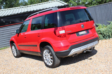 Skoda Yeti 2.0 Yeti Outdoor Elegance TDI CR 4x4 Semi-Auto 4WD 5dr 18