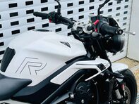 Triumph Street Triple Street Triple R 11