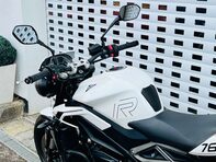 Triumph Street Triple Street Triple R 28