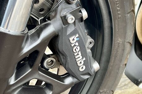 Triumph Street Triple Street Triple R 33